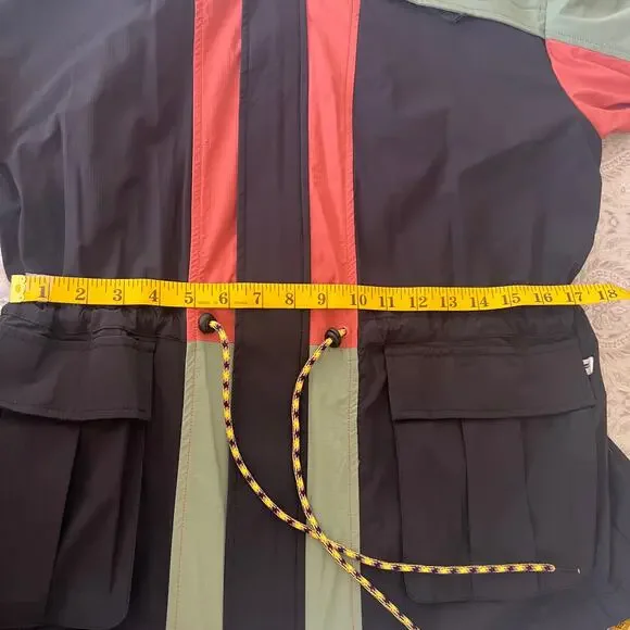 Fabletics Heights Cargo Jacket Black / Multi Size M - Picture 11 of 14